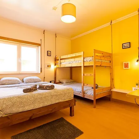 Pineapple Surf House 旅馆 阿通奎亚·达·巴利亚