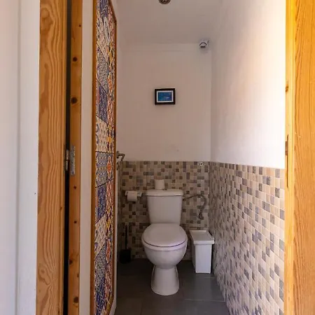 旅馆 Pineapple Surf House *