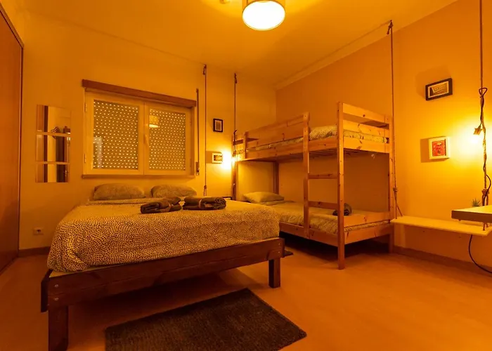 Hostel Pineapple Surf House *