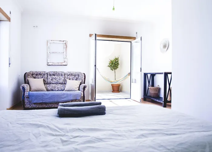 Pineapple Surf House * Atouguia da Baleia