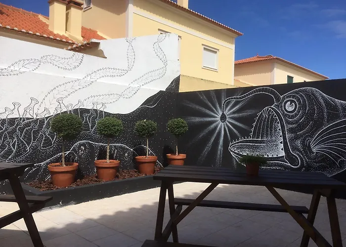 Pineapple Surf House